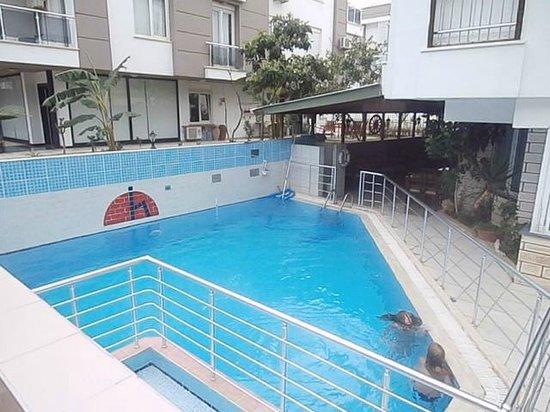 Otel Isinda