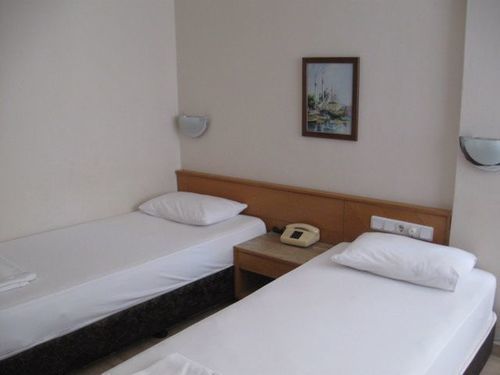 Otel Isinda 3*