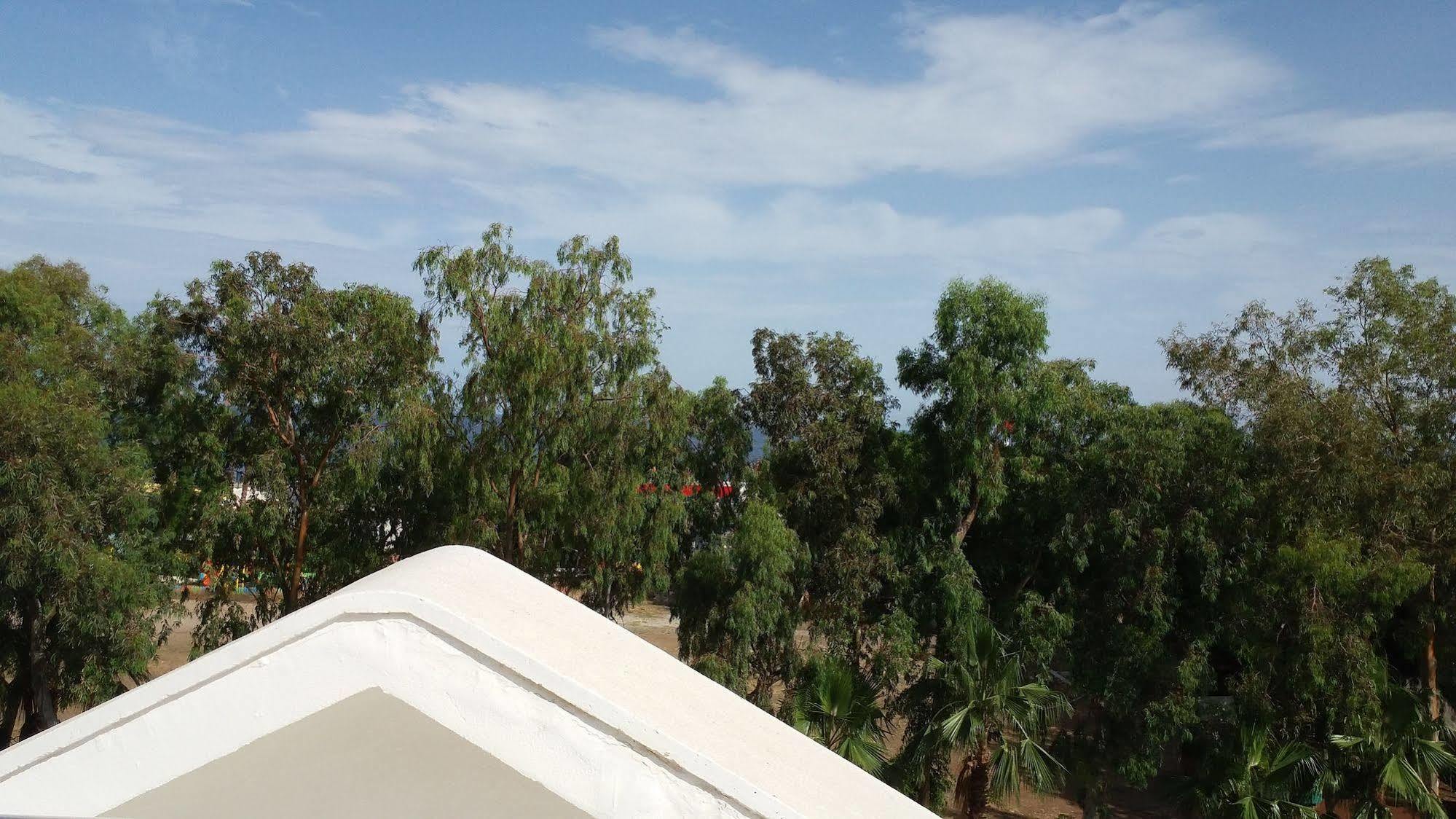 Otel Isinda 3*