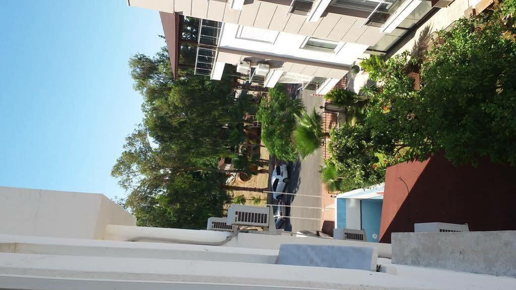 Otel Isinda